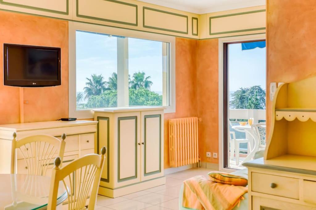 A6- 2 Bdr Incredible Sea View - Ac, Garage & Terrace Lägenhet Antibes Exteriör bild
