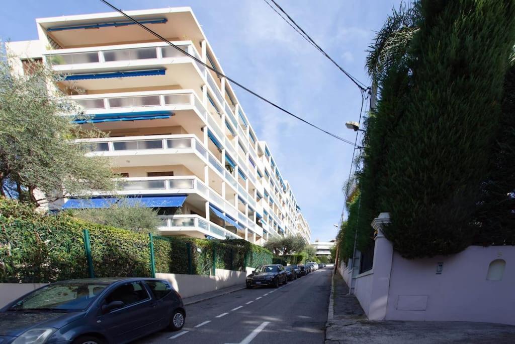 A6- 2 Bdr Incredible Sea View - Ac, Garage & Terrace Lägenhet Antibes Exteriör bild